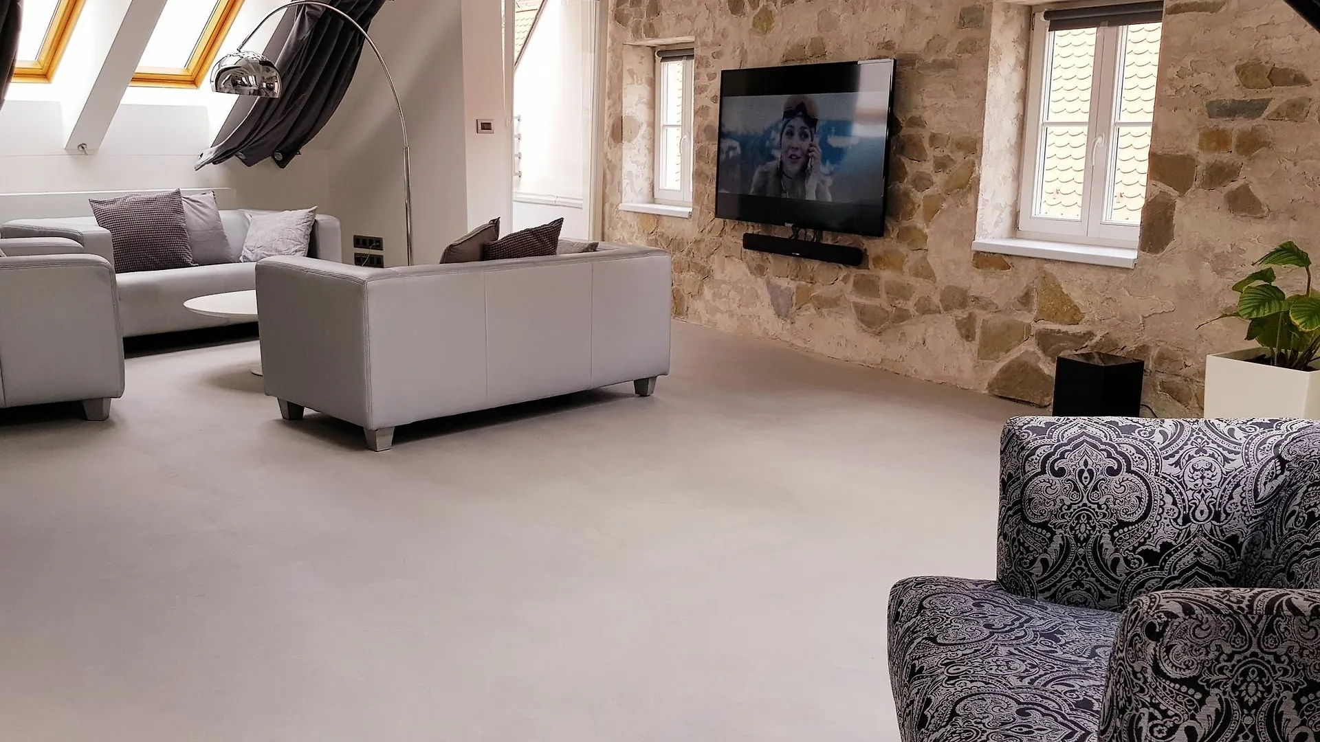 Coco Chanel Boutique Apartment By Goodnite Cz 브르노
